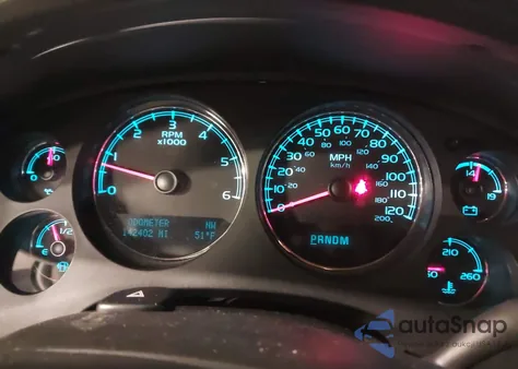 2013 Chevrolet Tahoe Lt z USA, uszkodzony, nr VIN 1GNSKBE08DR216257